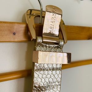 KENNETH COLE Gold Belt